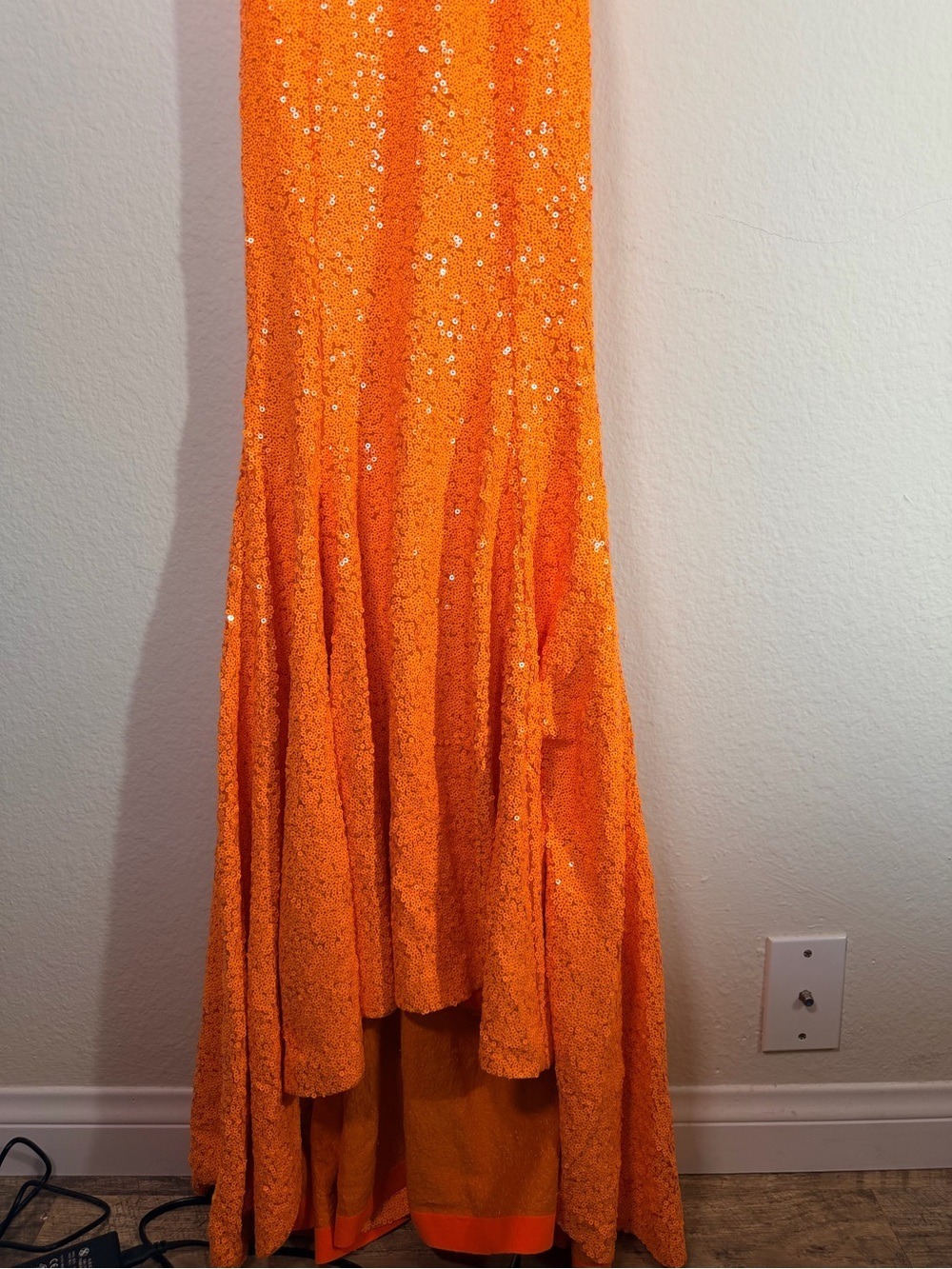 Norma Kamali Sequin Low Back Mermaid Gown Neon Orange XS NWT $595 - Picture 12 of 14